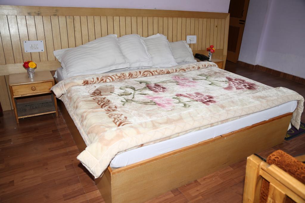 מנאלי Hotel Ridge View חדר תמונה